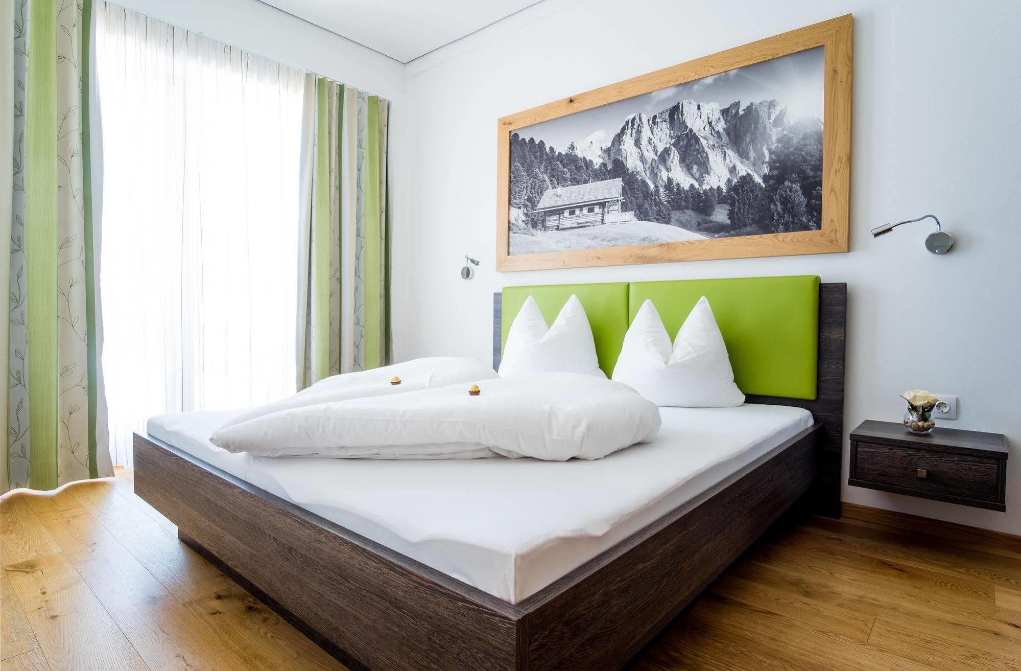 Apartments Dolomit-Royal Sillian Exterior photo